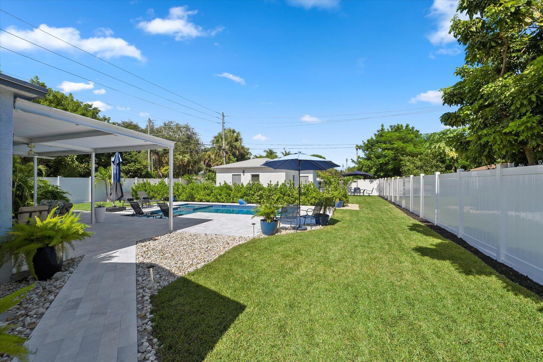 LAKEWOOD WEST - Residential