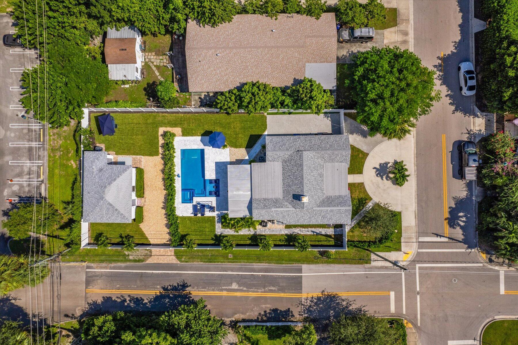 LAKEWOOD WEST - Residential