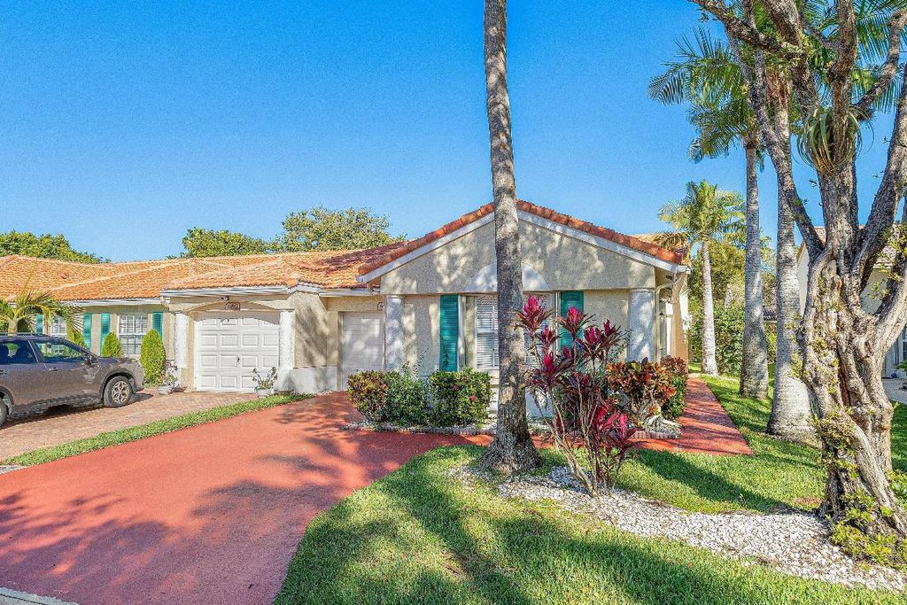 Photo of 6081 Heliconia Road, Delray Beach, FL 33484 (MLS # R11156403)