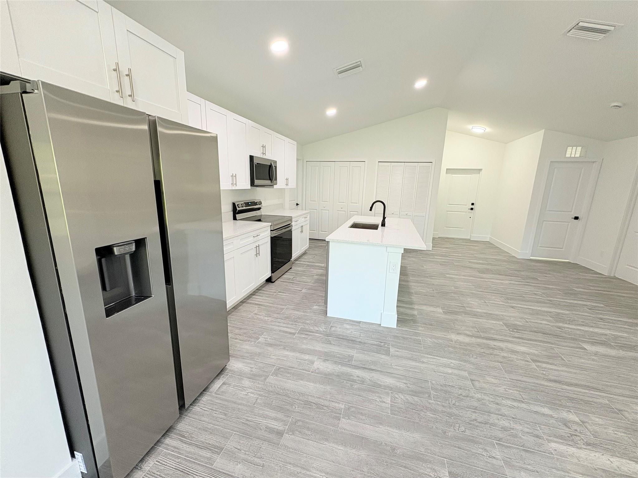 Basswood 04 - Residential