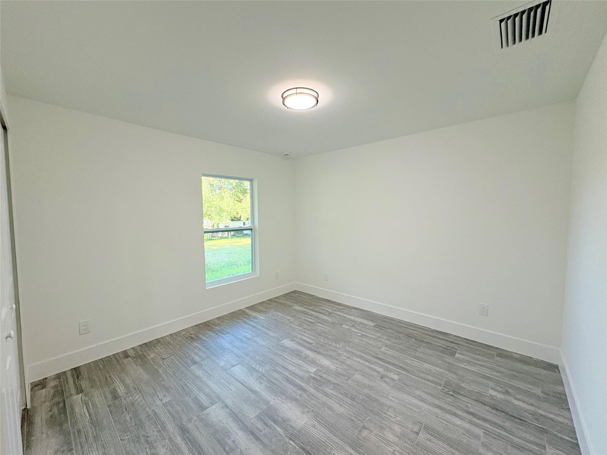 Basswood 04 - Residential