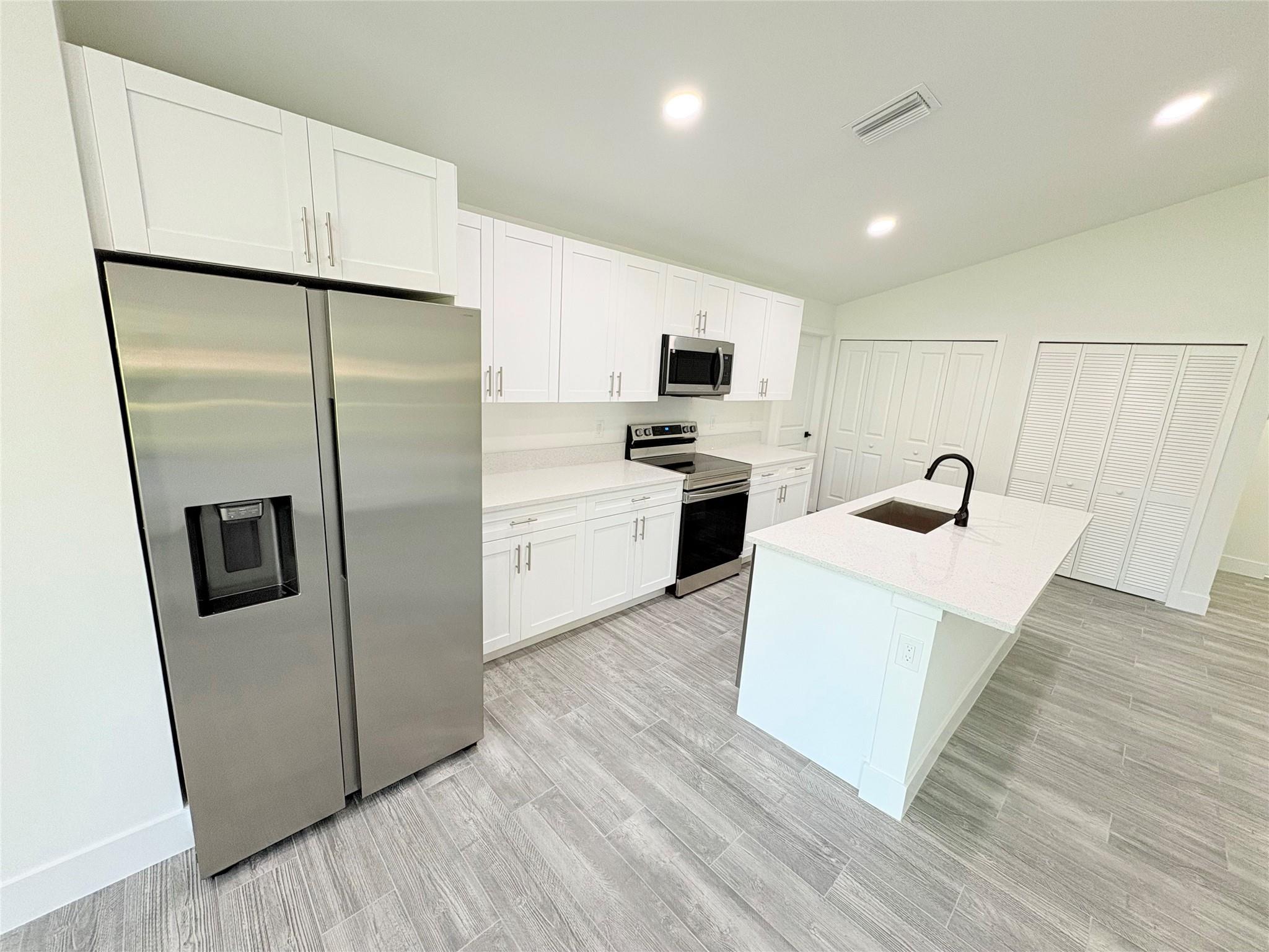 Basswood 04 - Residential