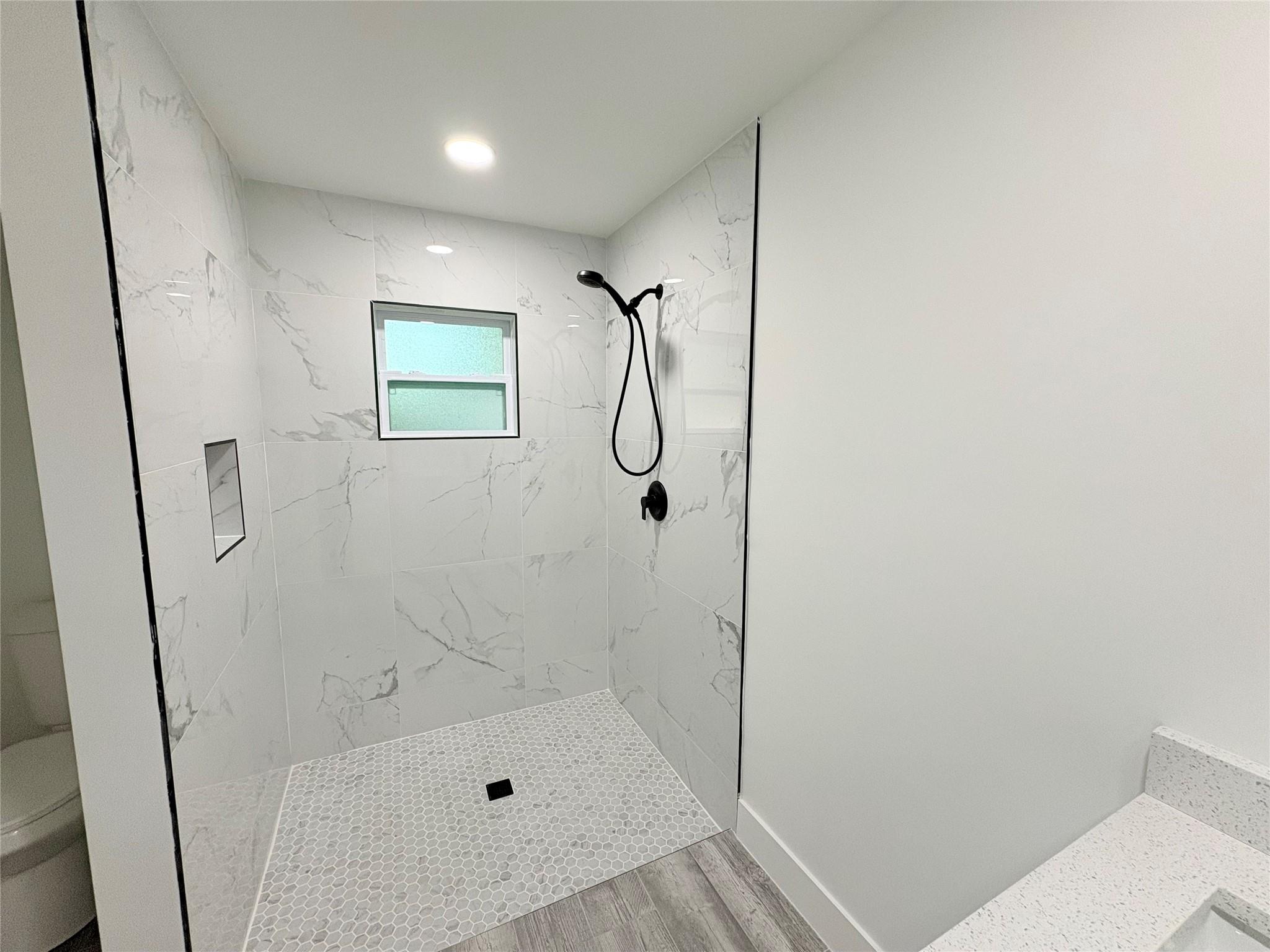 Basswood 04 - Residential