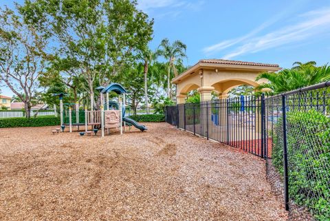 Tiny photo for 7245 Chesapeake Circle, Boynton Beach, FL 33436 (MLS # B26021903)