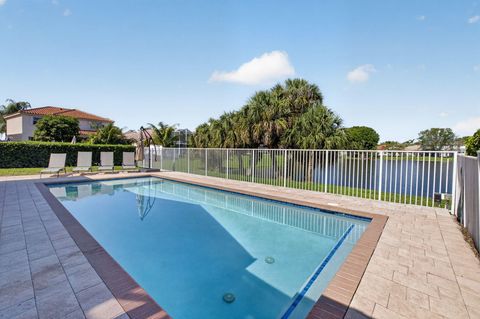 Tiny photo for 7245 Chesapeake Circle, Boynton Beach, FL 33436 (MLS # B26021903)