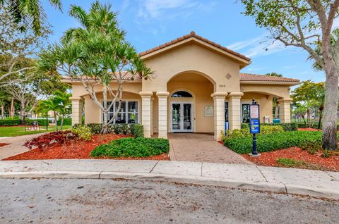 Tiny photo for 7245 Chesapeake Circle, Boynton Beach, FL 33436 (MLS # B26021903)