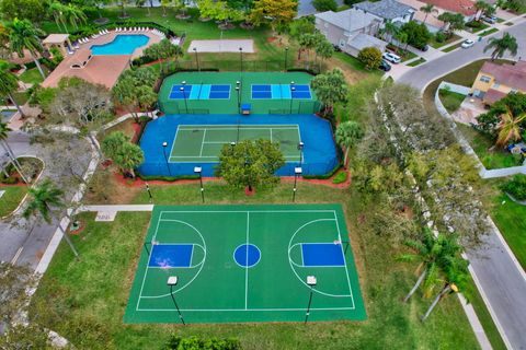 Tiny photo for 7245 Chesapeake Circle, Boynton Beach, FL 33436 (MLS # B26021903)