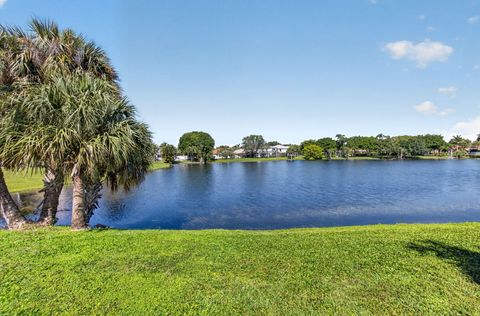 Tiny photo for 7245 Chesapeake Circle, Boynton Beach, FL 33436 (MLS # B26021903)