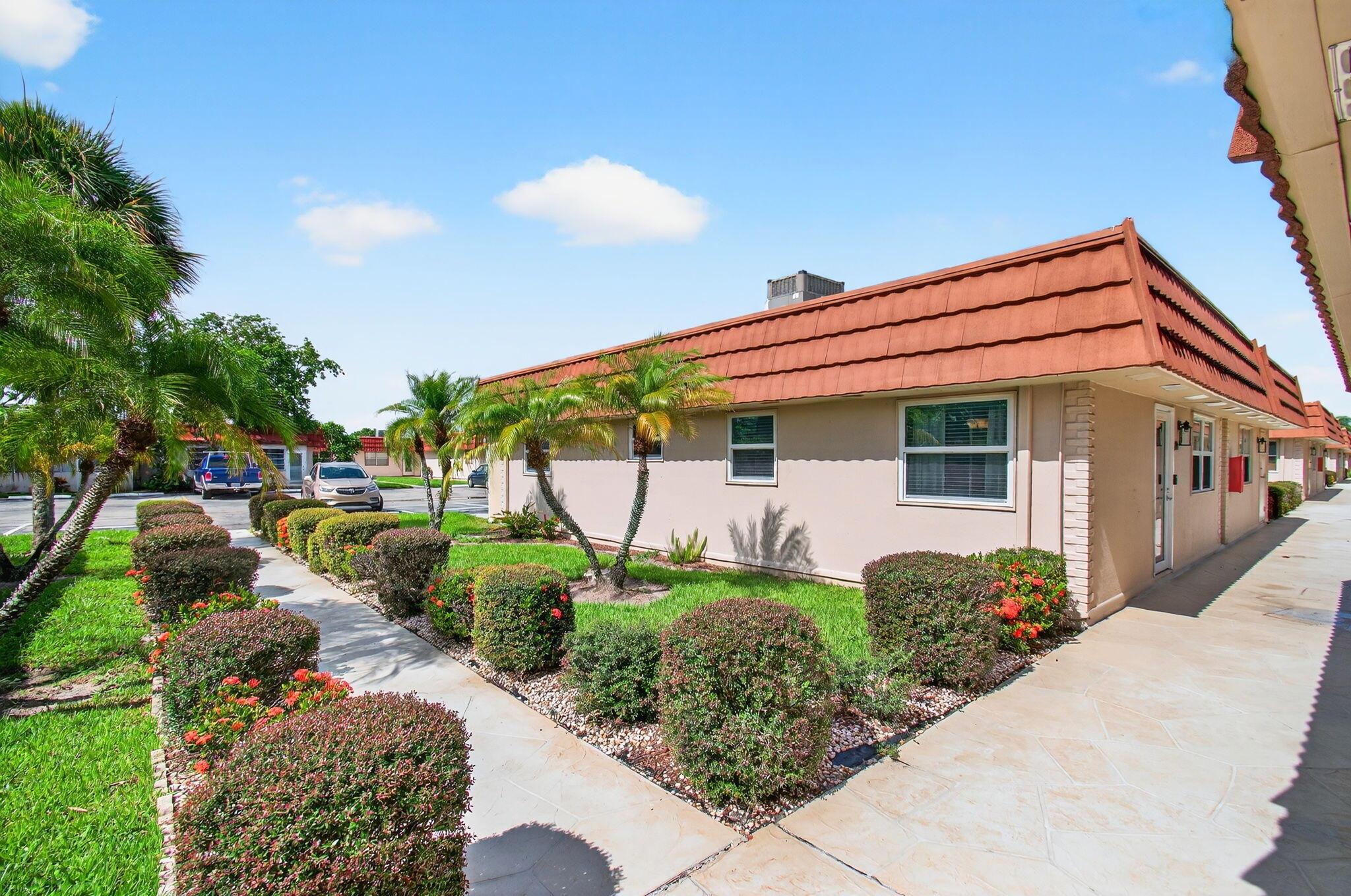 View photos, virtual tours, details... 197 Seville I