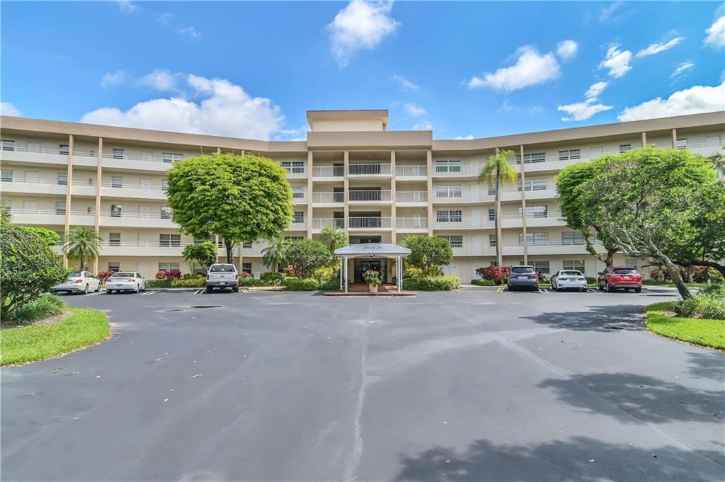 PALM AIRE - Residential