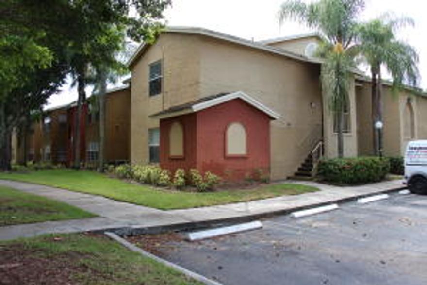 Nicely updated unit, Just painted