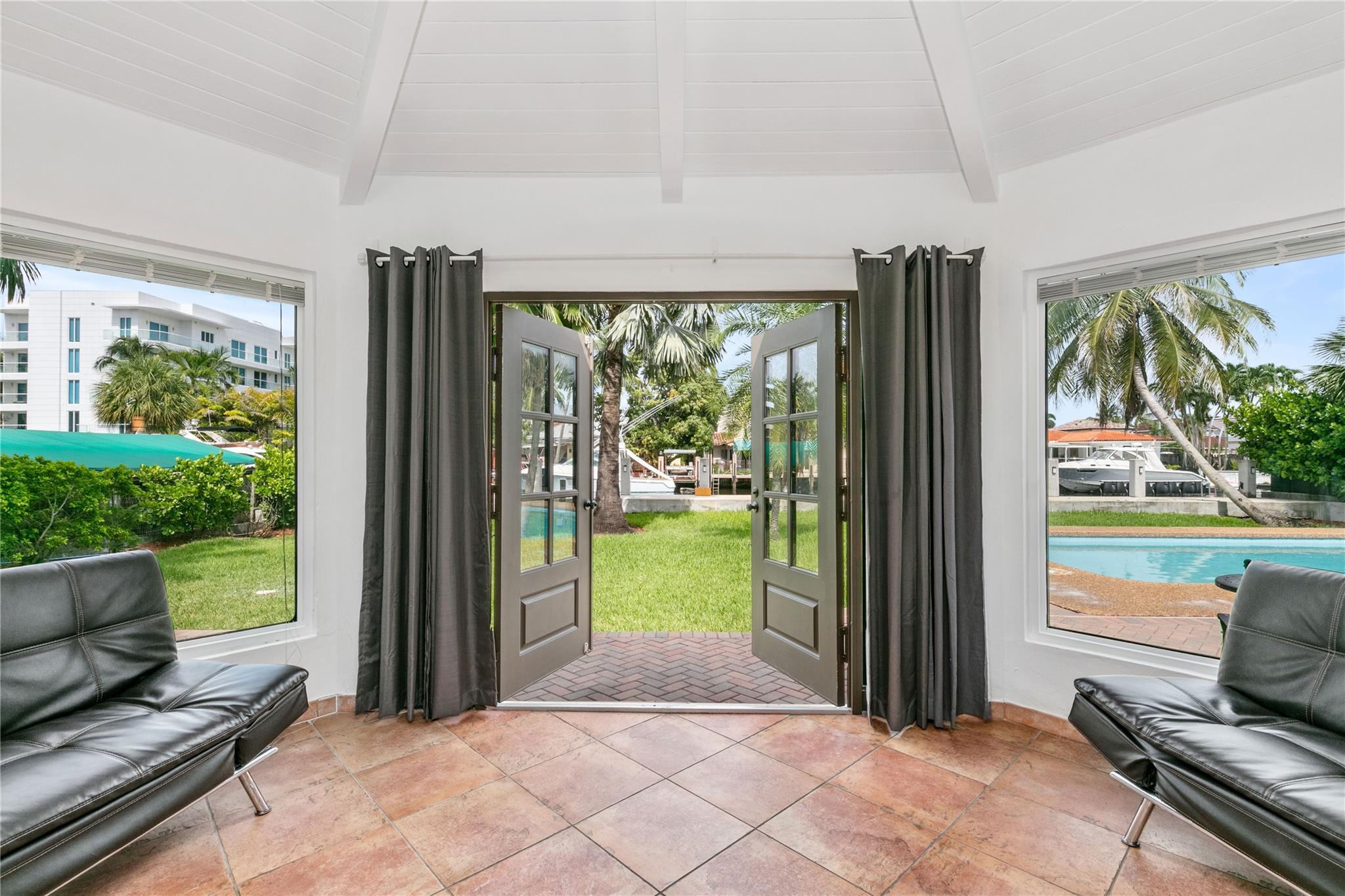 Venice Resub In Blks 3 & - Residential