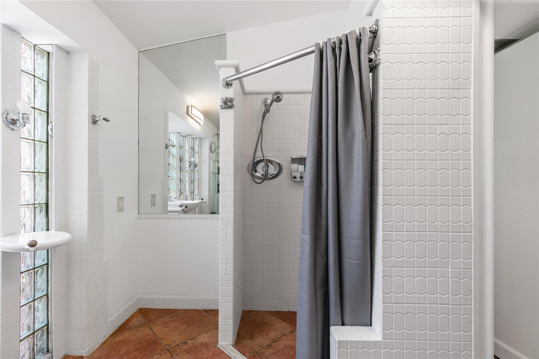 Venice Resub In Blks 3 & - Residential