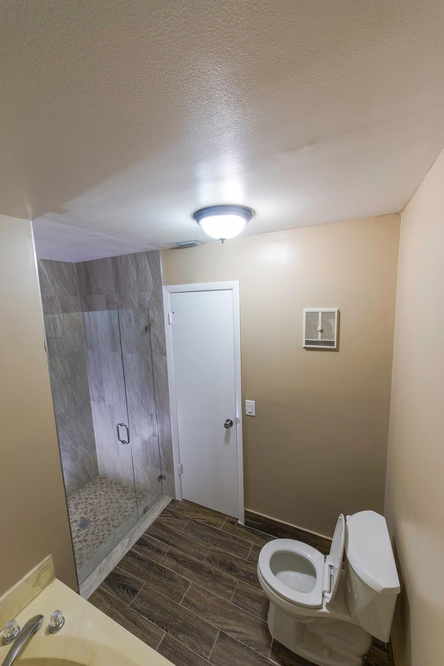 SAWGRASS ESTATES - Residential Lease