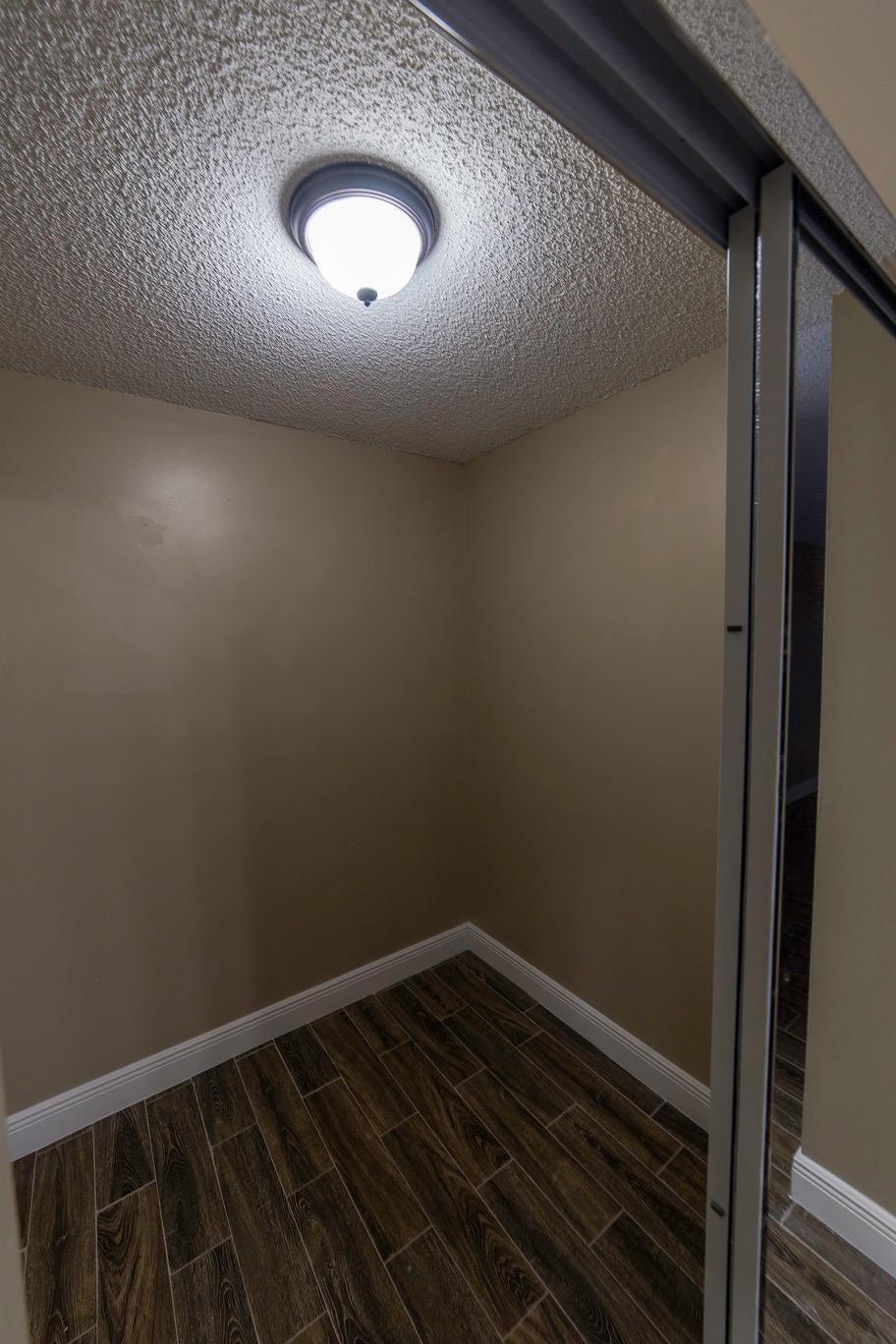 SAWGRASS ESTATES - Residential Lease