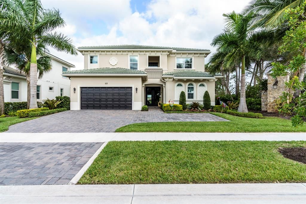 Photo of 103 Lucia Court Ct, Jupiter, FL 33478 (MLS # R10673746)