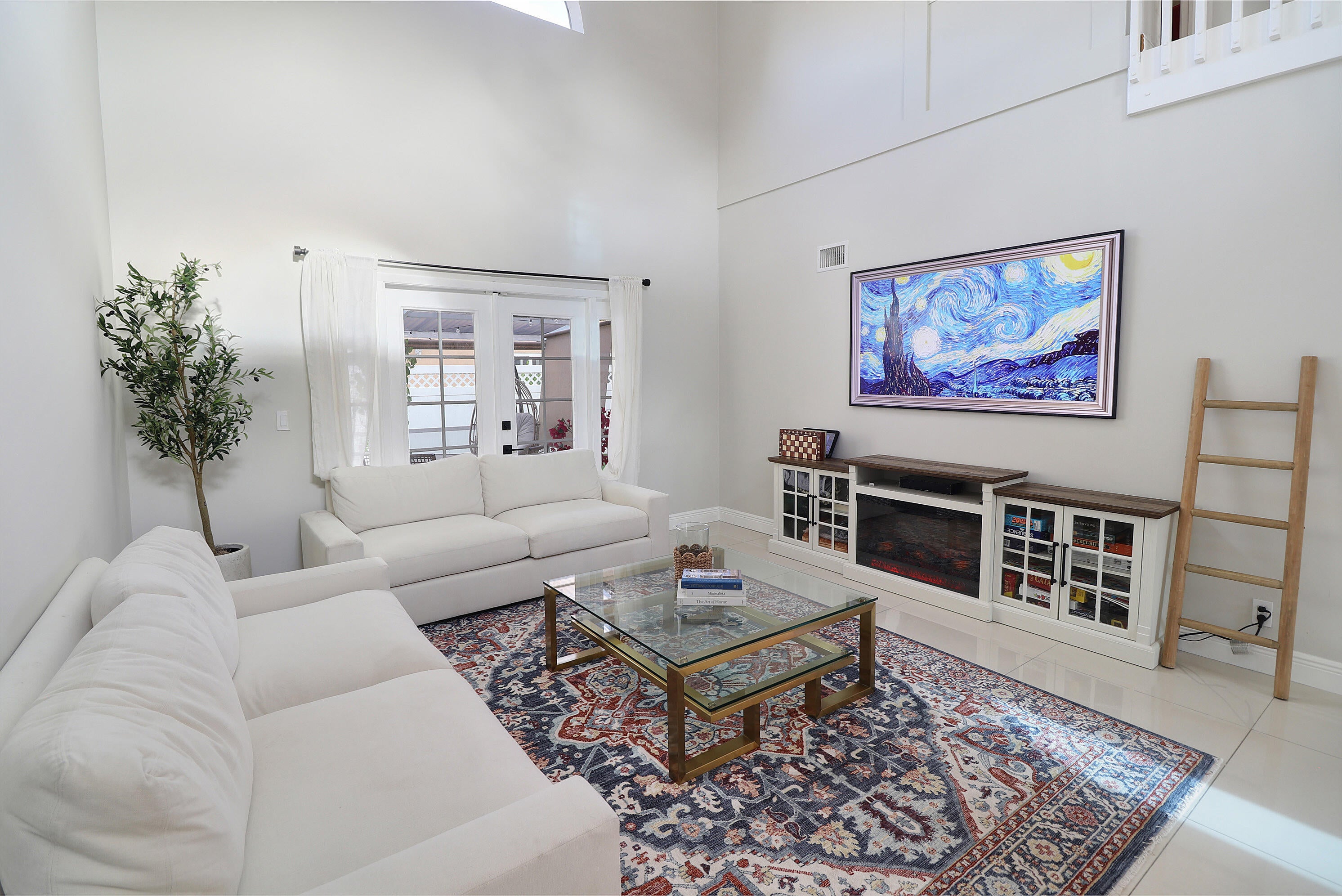 11303 LAKEVIEW Drive 8-M