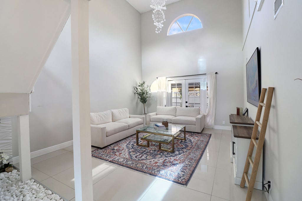Photo of 11303 LAKEVIEW Drive #8-M, Coral Springs, FL 33071 (MLS # B26081008)