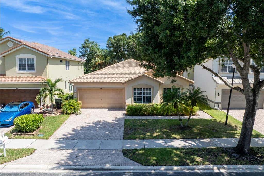 Photo of 4841 N CLASSICAL Boulevard, Delray Beach, FL 33445 (MLS # B26065771)