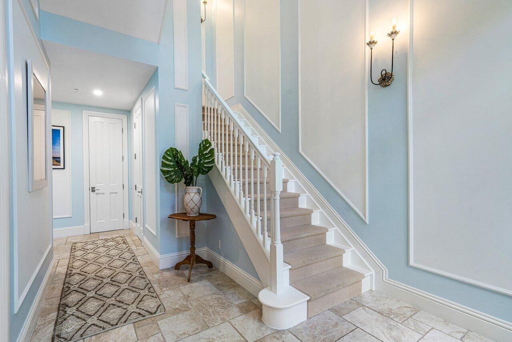 Photo of 1216 George Bush Boulevard, Delray Beach, FL 33483 (MLS # R10869302)