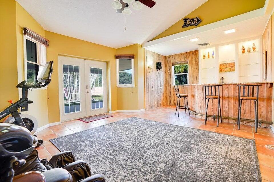 METES AND BOUNDS - Residential