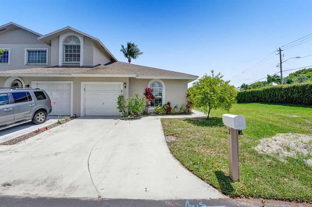 Gorgeous Light, White & Bright 2/2 Lakefront Villa With Vaulted Ceilings In A Quiet Family Friendly Neighborhood In Boynton Beach! This Home Features Tile Floors, Incredible Lake Views From The Master Bedroom & Living Room, Screened In Patio And Outdoor Entertaining Space, Skylights, Whirlpool Kitchen Appliances And Lg Full Sized Washer & Dryer, One Car Garage, Community Pool. Very Close To Shopping, Restaurants, Nightlife & Activities! Close To Boca Or Atlantic Ave (Delray Beach) & Enjoy Fitness Activities/Classes, Beach Yoga, Nightlife, Tennis Center & Water Sports. Perfectly Situated Close To The Beach, Whole Foods & Trader Joes. Location Does Not Get Any Better Than This!