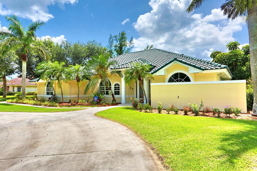 HORSESHOE ACRES WEST - Residential