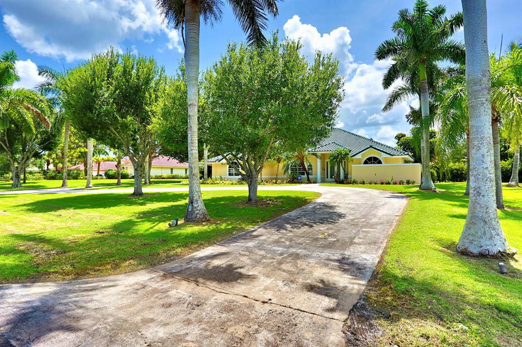 HORSESHOE ACRES WEST - Residential