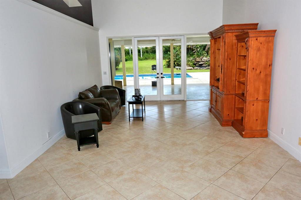 HORSESHOE ACRES WEST - Residential