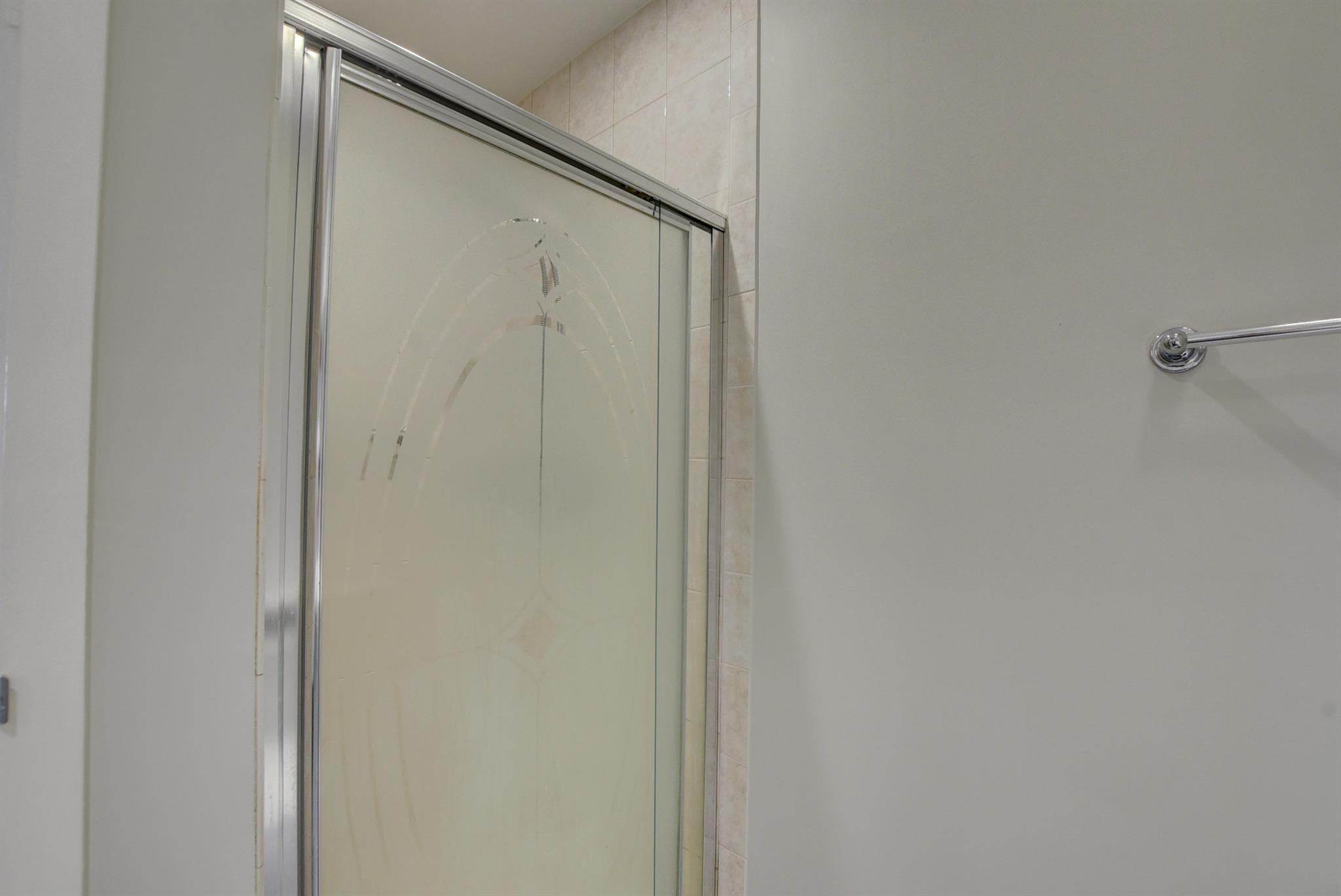 KINGS POINT - Residential Lease