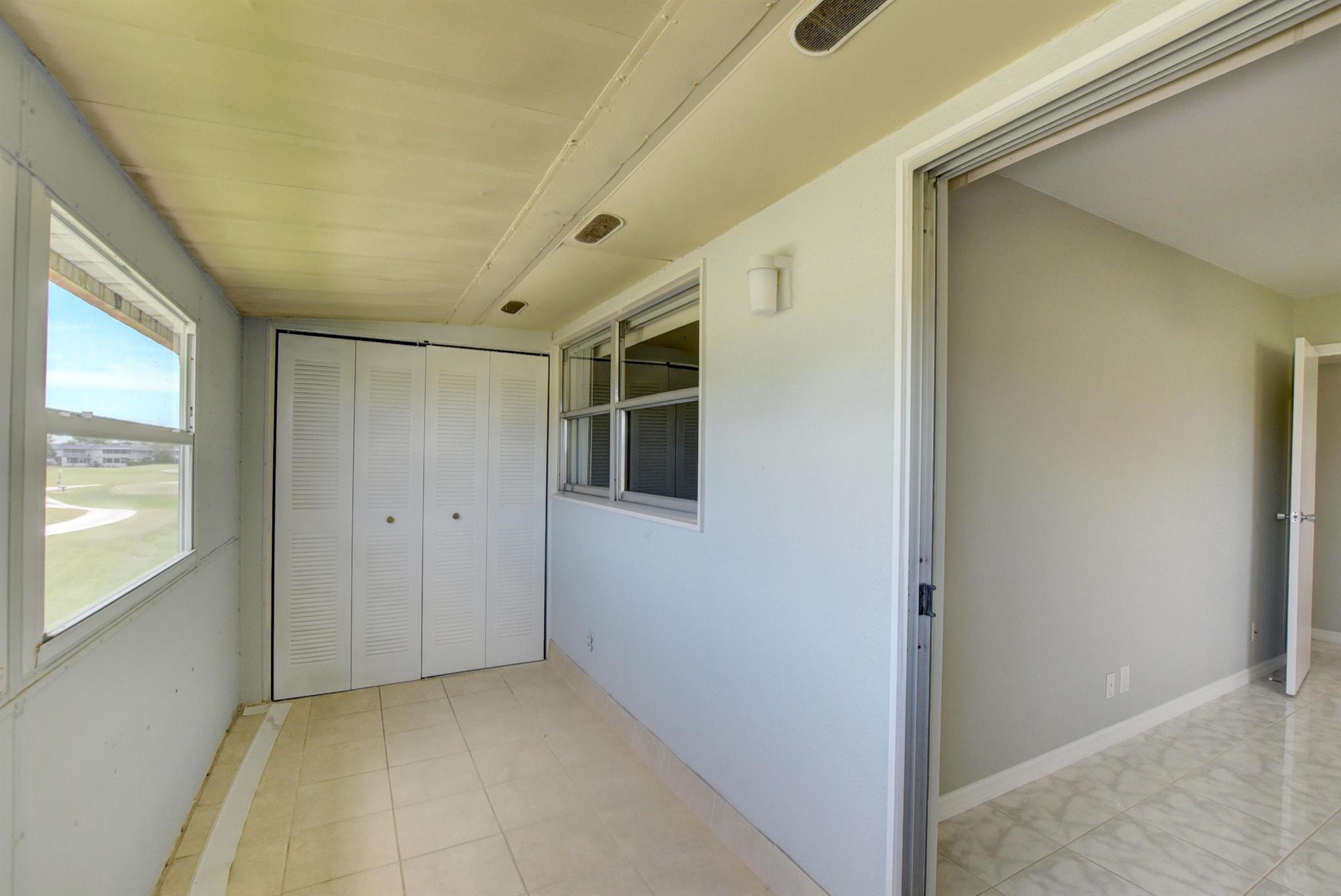 KINGS POINT - Residential Lease