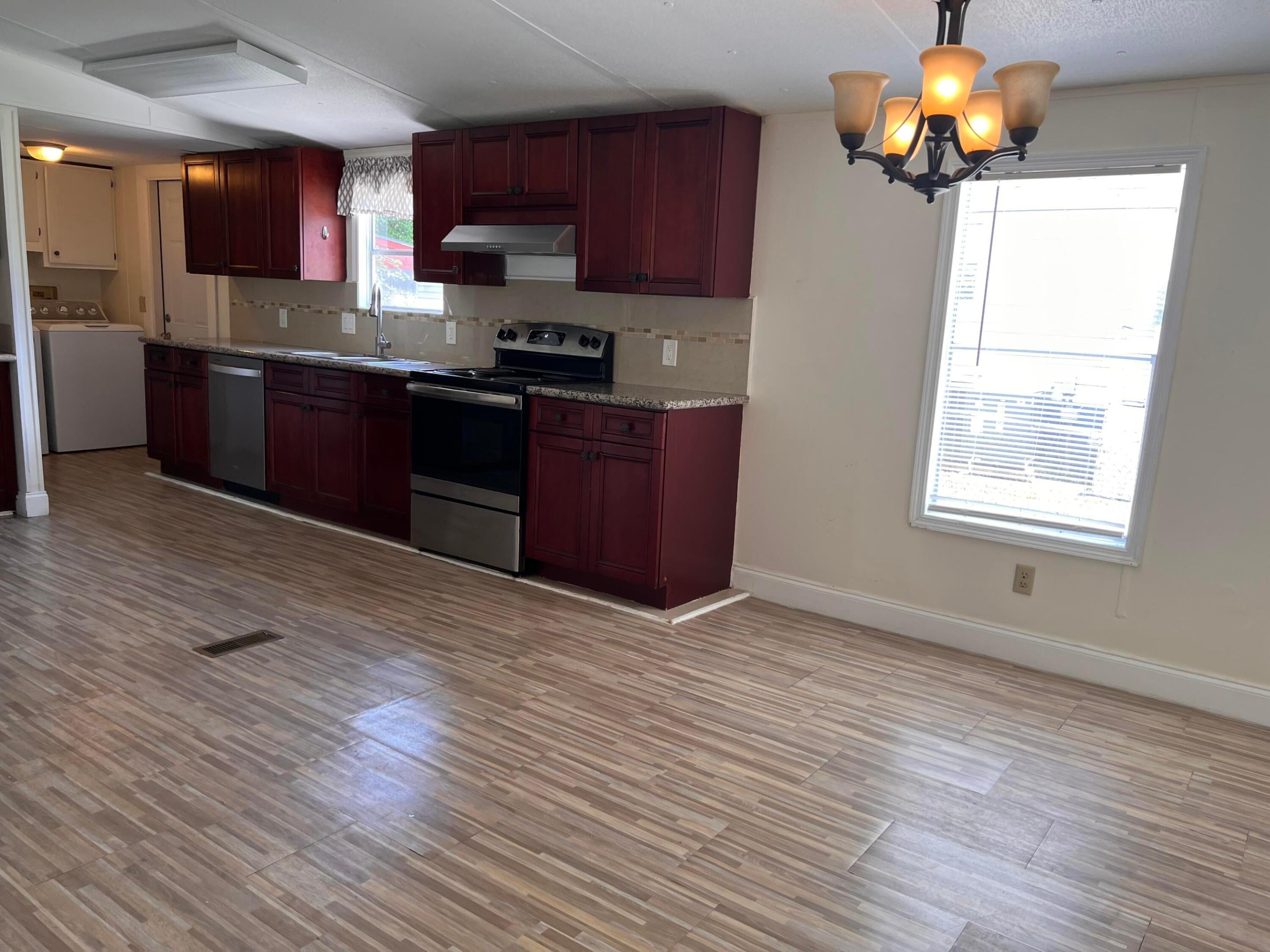 10629 S 228TH Lane, Boca Raton, FL, 33428/$335,000 1 10629 S 228TH Lane