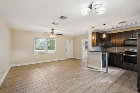 Tiny photo for 1455 15TH Avenue, Vero Beach, FL 32960 (MLS # B26054130)