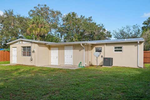 Tiny photo for 1455 15TH Avenue, Vero Beach, FL 32960 (MLS # B26054130)