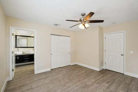 Tiny photo for 1455 15TH Avenue, Vero Beach, FL 32960 (MLS # B26054130)