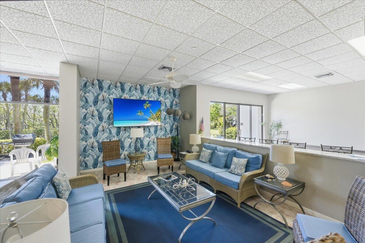 BRYN MAWR OCEAN TOWERS, A CONDOMINIUM - Residential