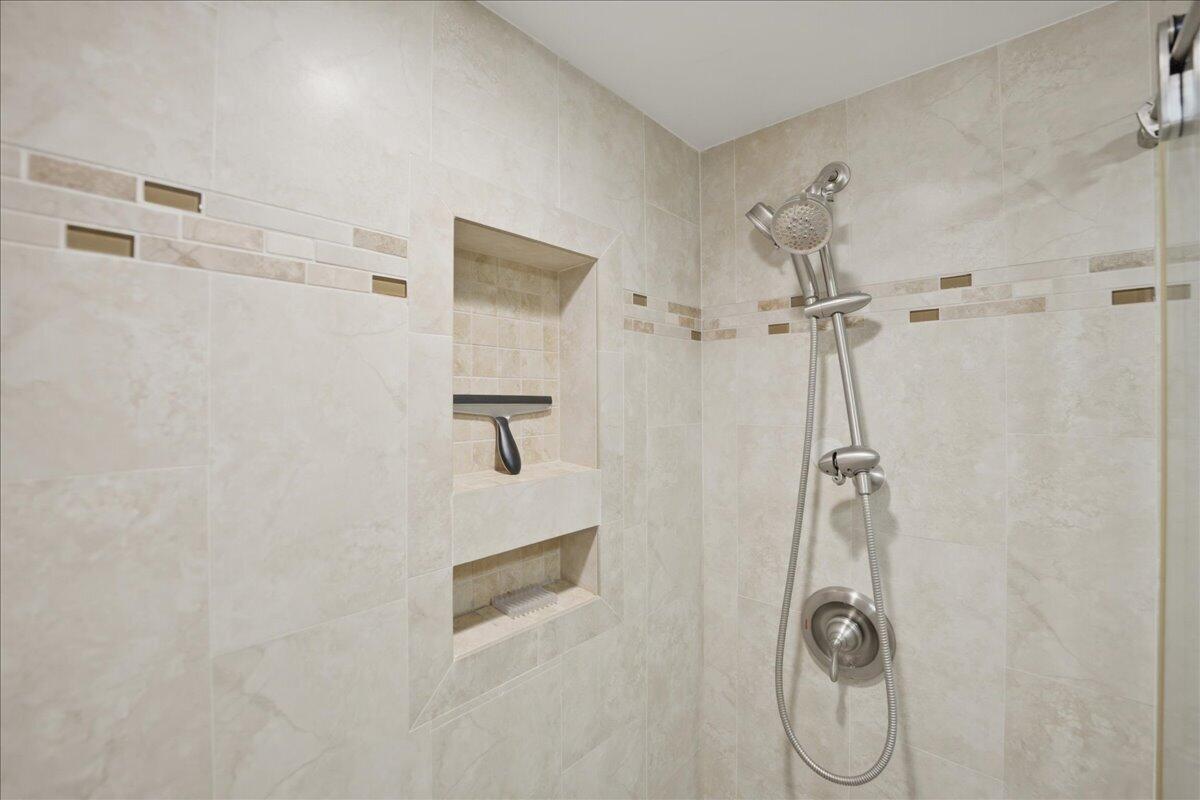 BRYN MAWR OCEAN TOWERS, A CONDOMINIUM - Residential