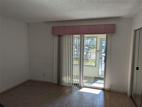 Tiny photo for 190 Oakridge M, Deerfield Beach, FL 33442 (MLS # B26012287)