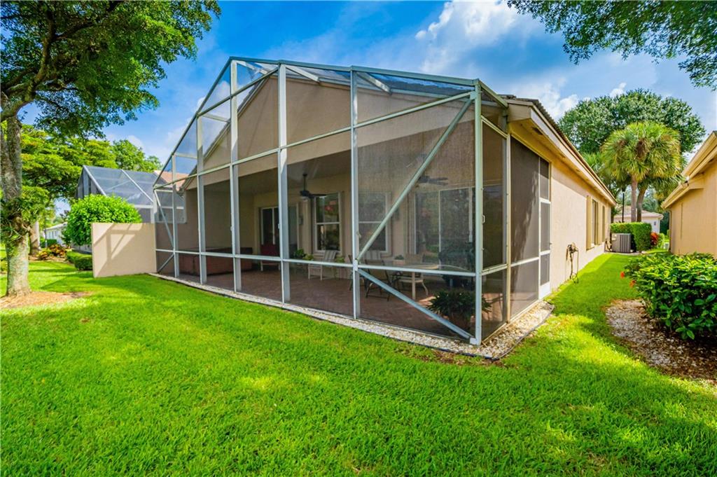 Valencia Lakes - Residential