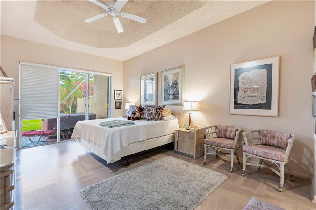Valencia Lakes - Residential