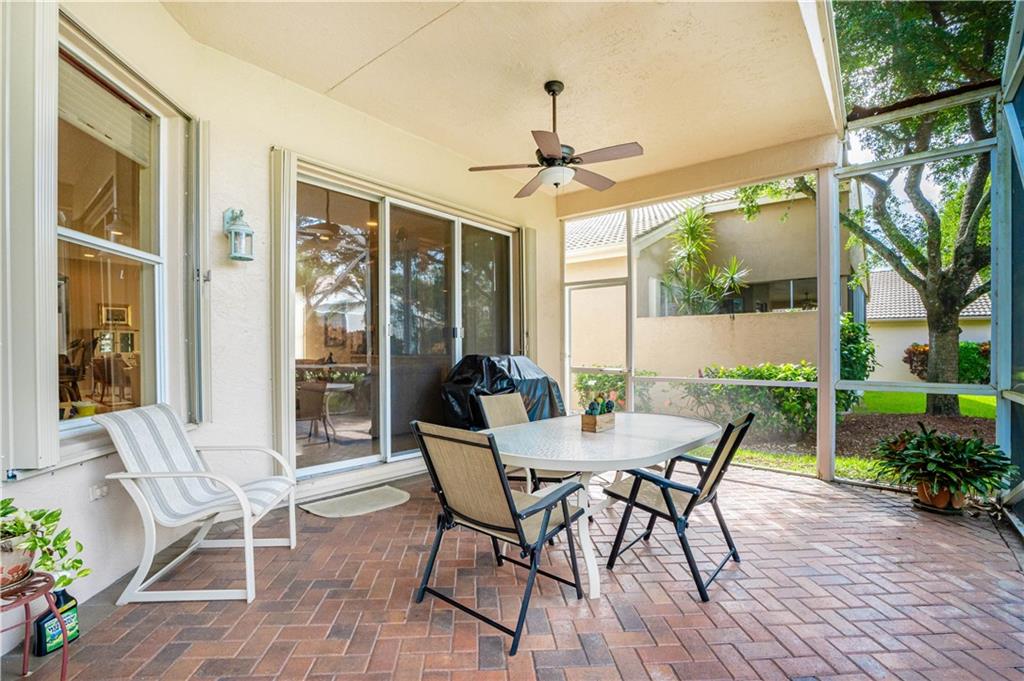 Valencia Lakes - Residential