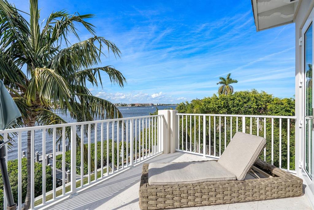 POINT MANALAPAN 9 - Residential