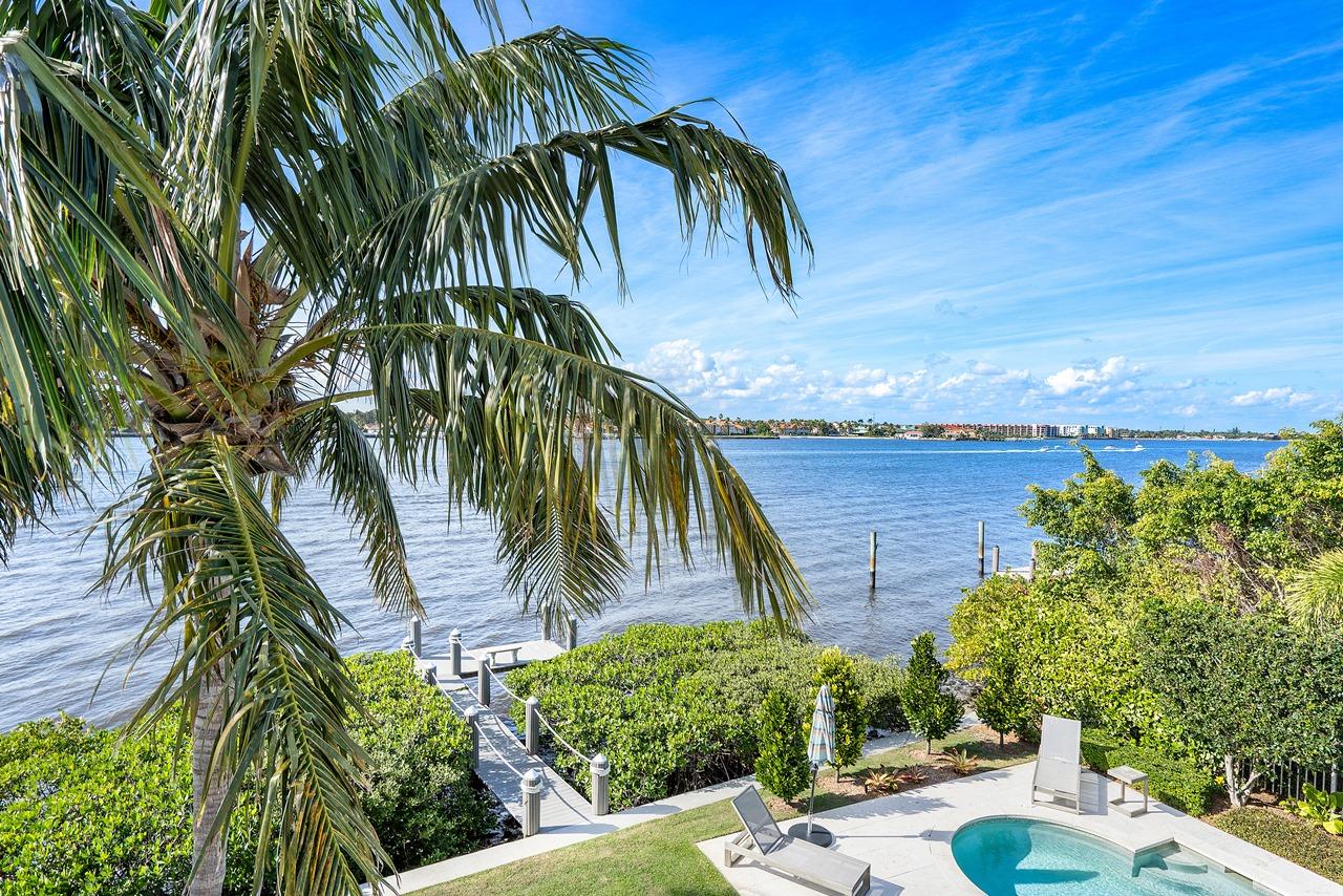 POINT MANALAPAN 9 - Residential