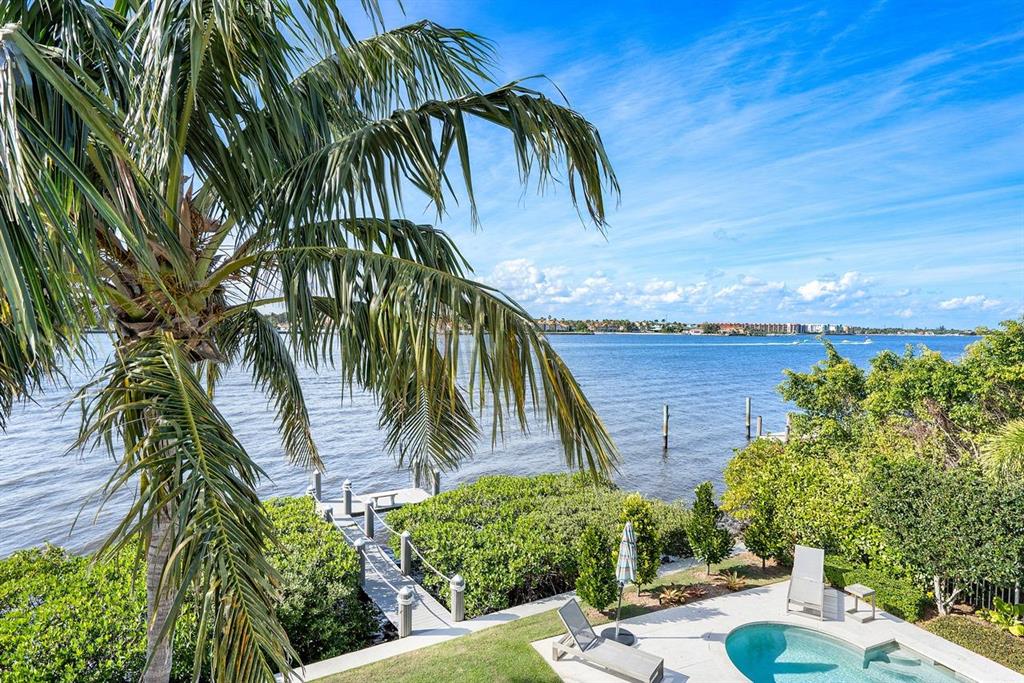 POINT MANALAPAN 9 - Residential