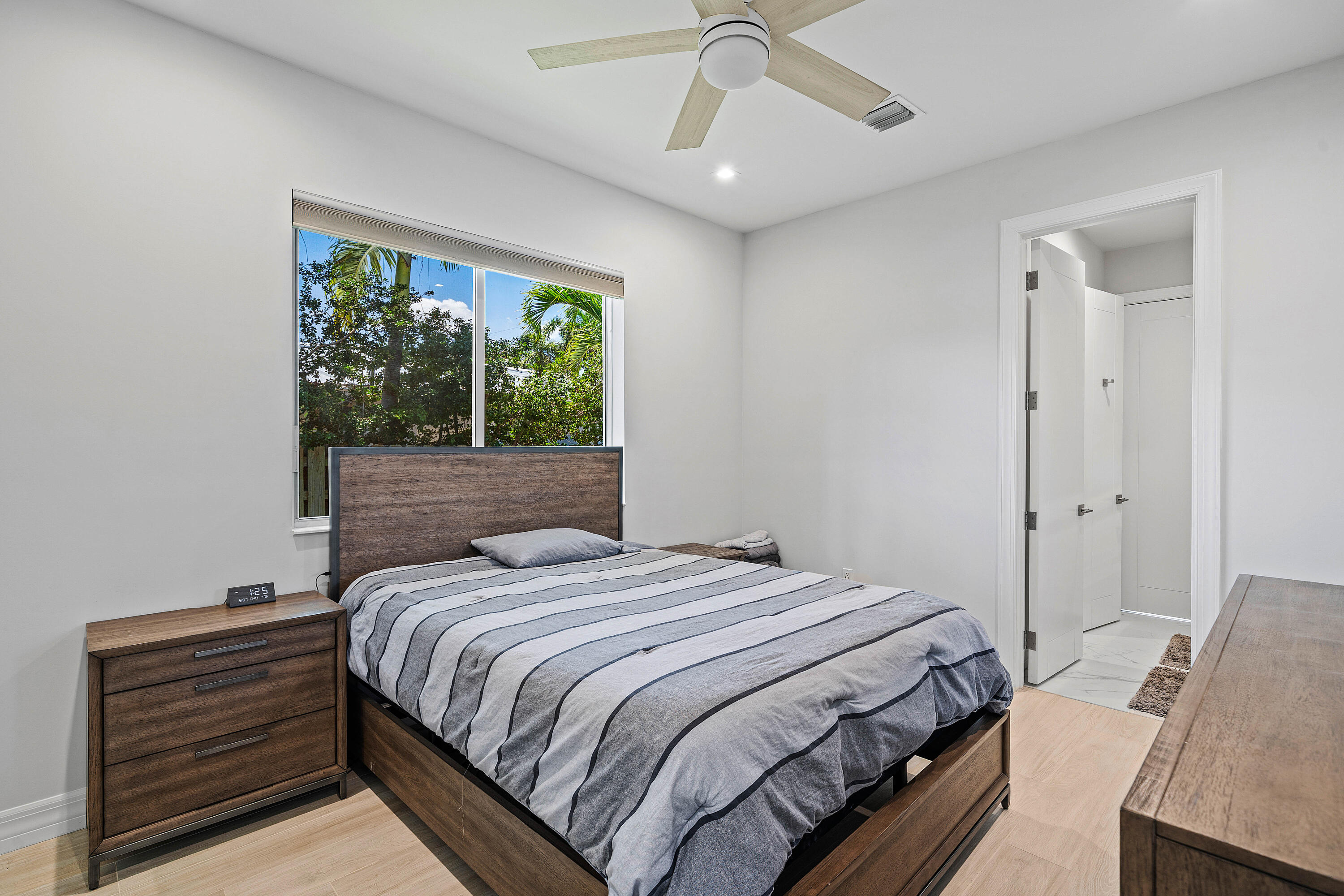 BOCA HARBOUR - Residential