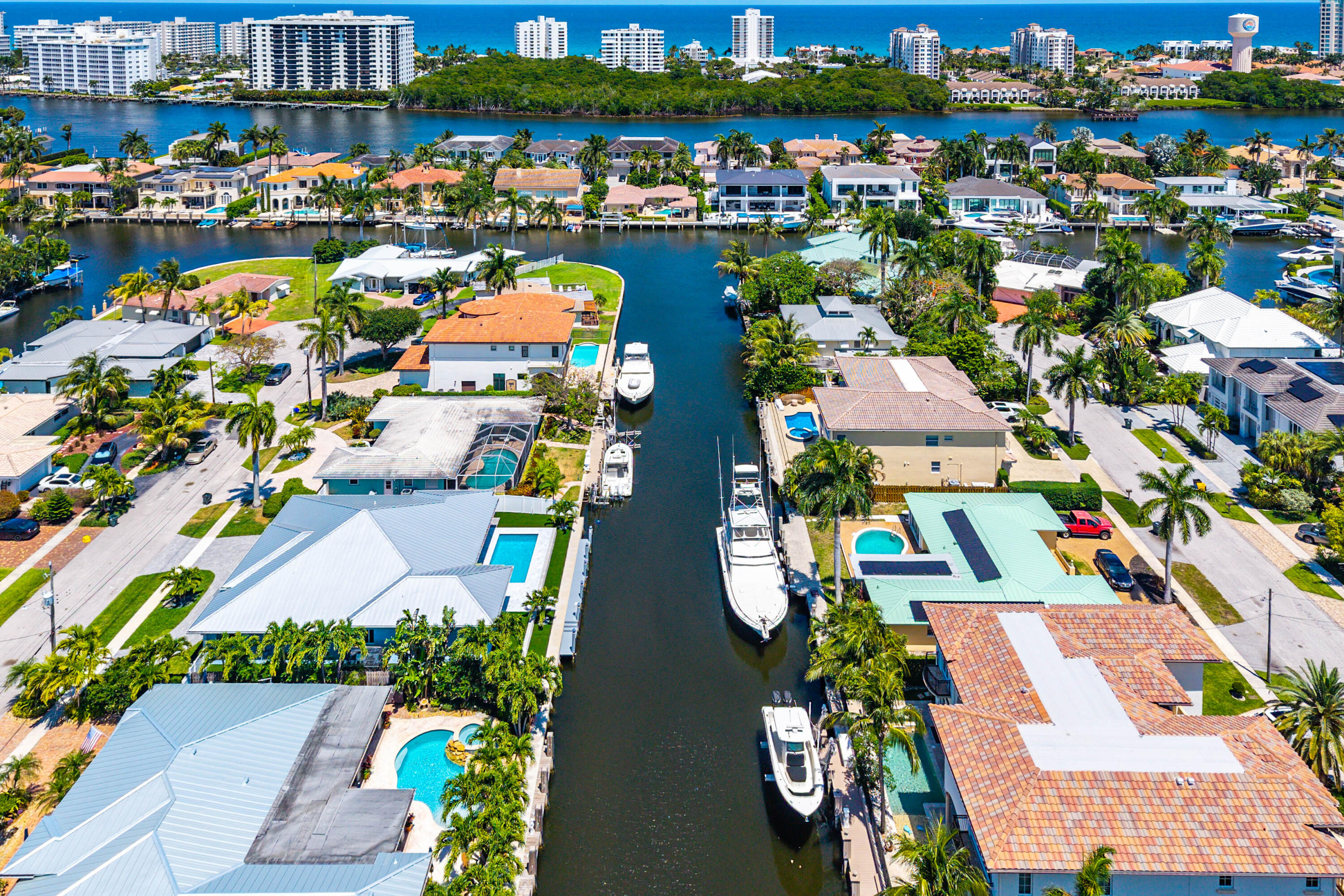 BOCA HARBOUR - Residential