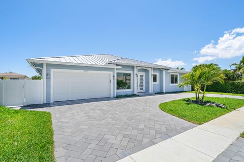 Tiny photo for 830 NE 72nd Street, Boca Raton, FL 33487 (MLS # B26027310)