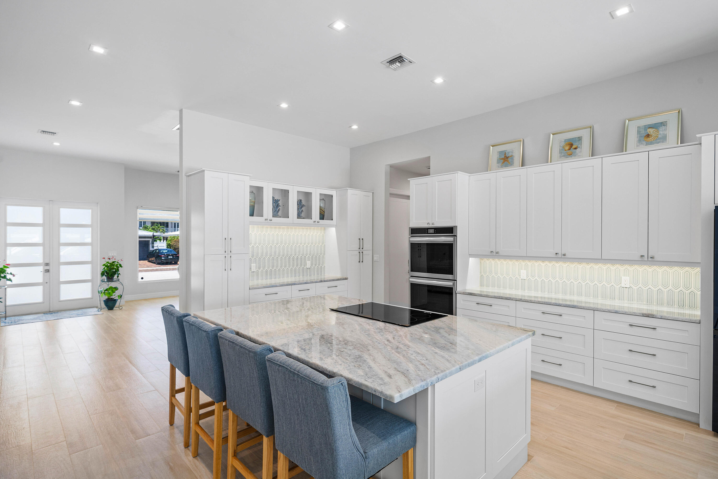 BOCA HARBOUR - Residential