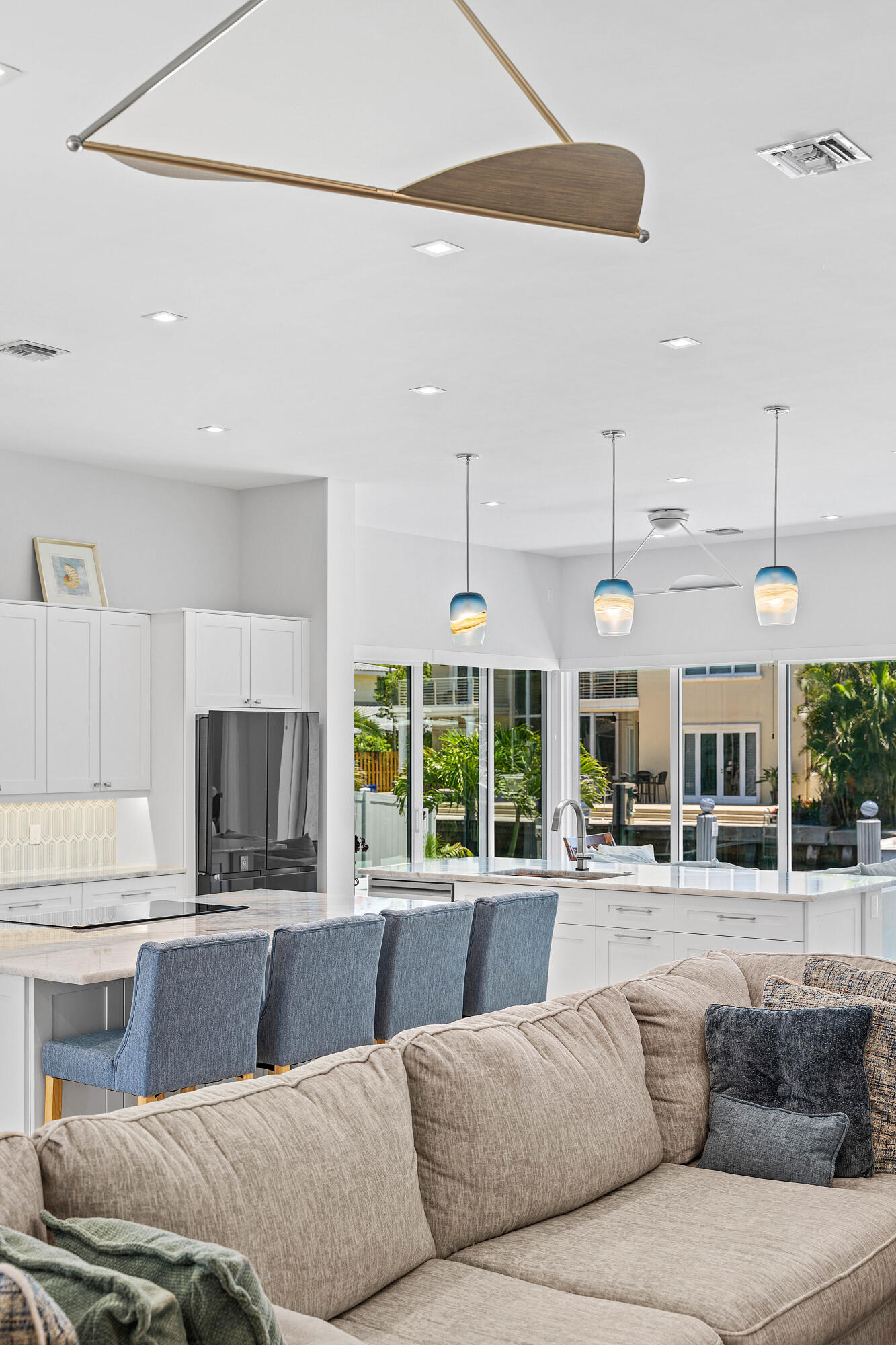 BOCA HARBOUR - Residential