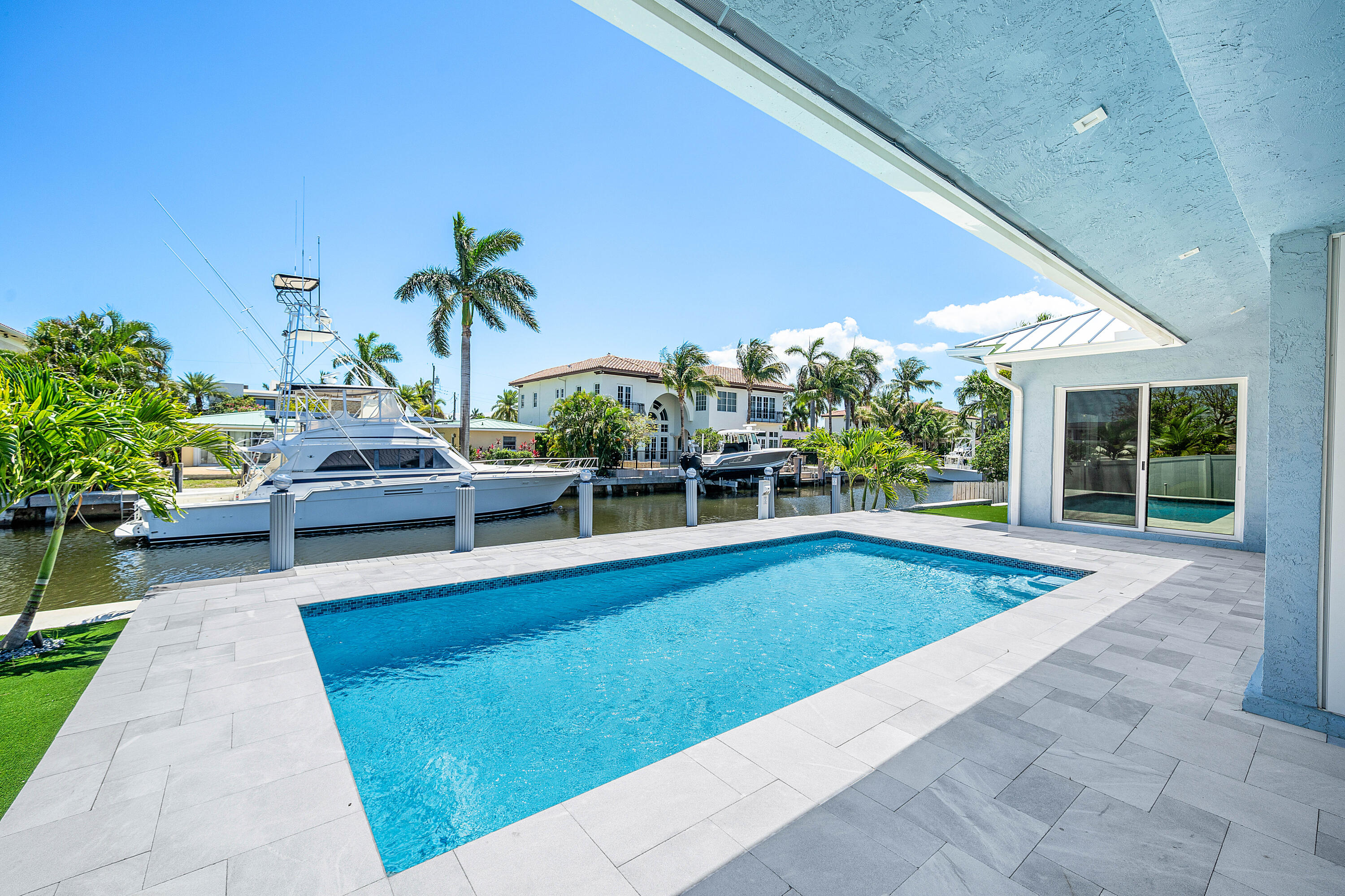 BOCA HARBOUR - Residential